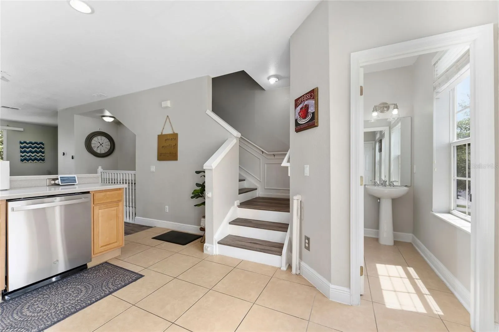 5026 TIDEVIEW CIR #17 #17
