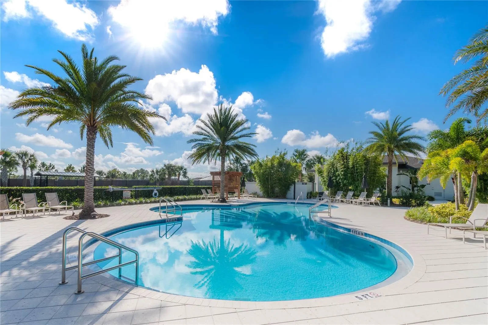 2043 KEY BAY TRL
