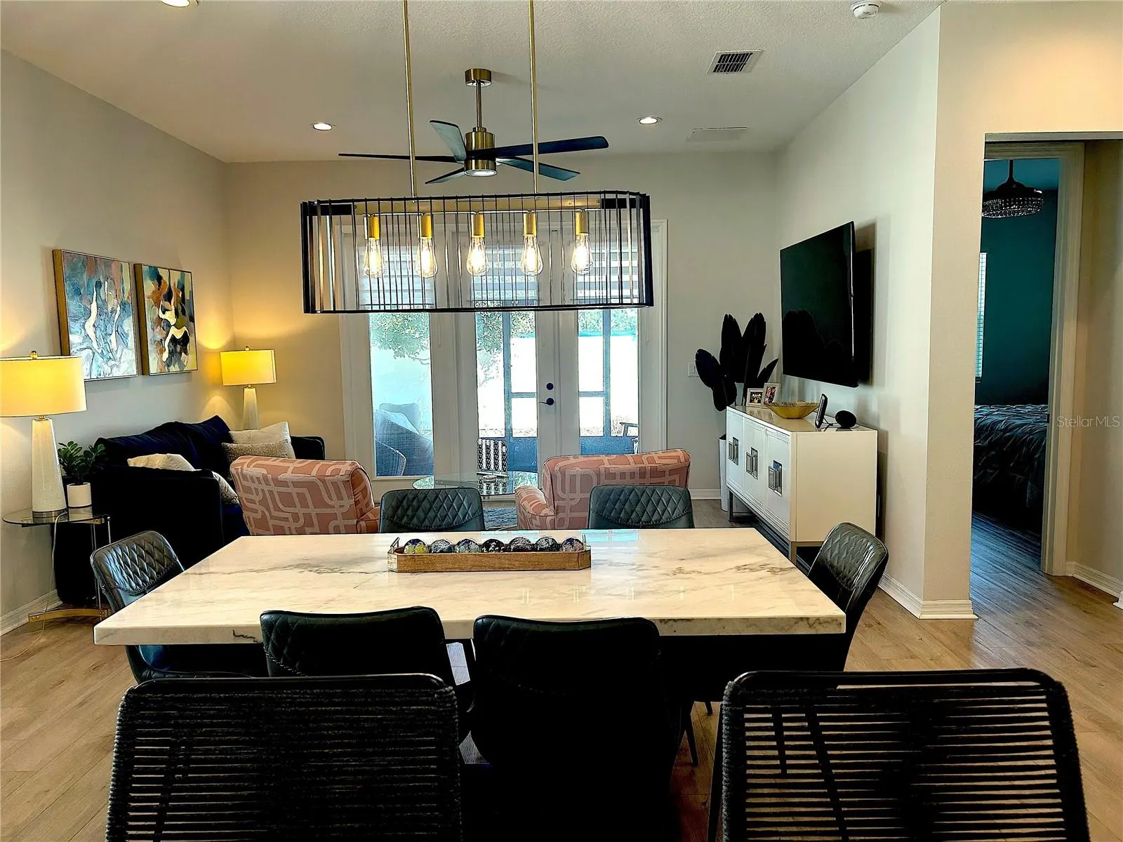 2043 KEY BAY TRL