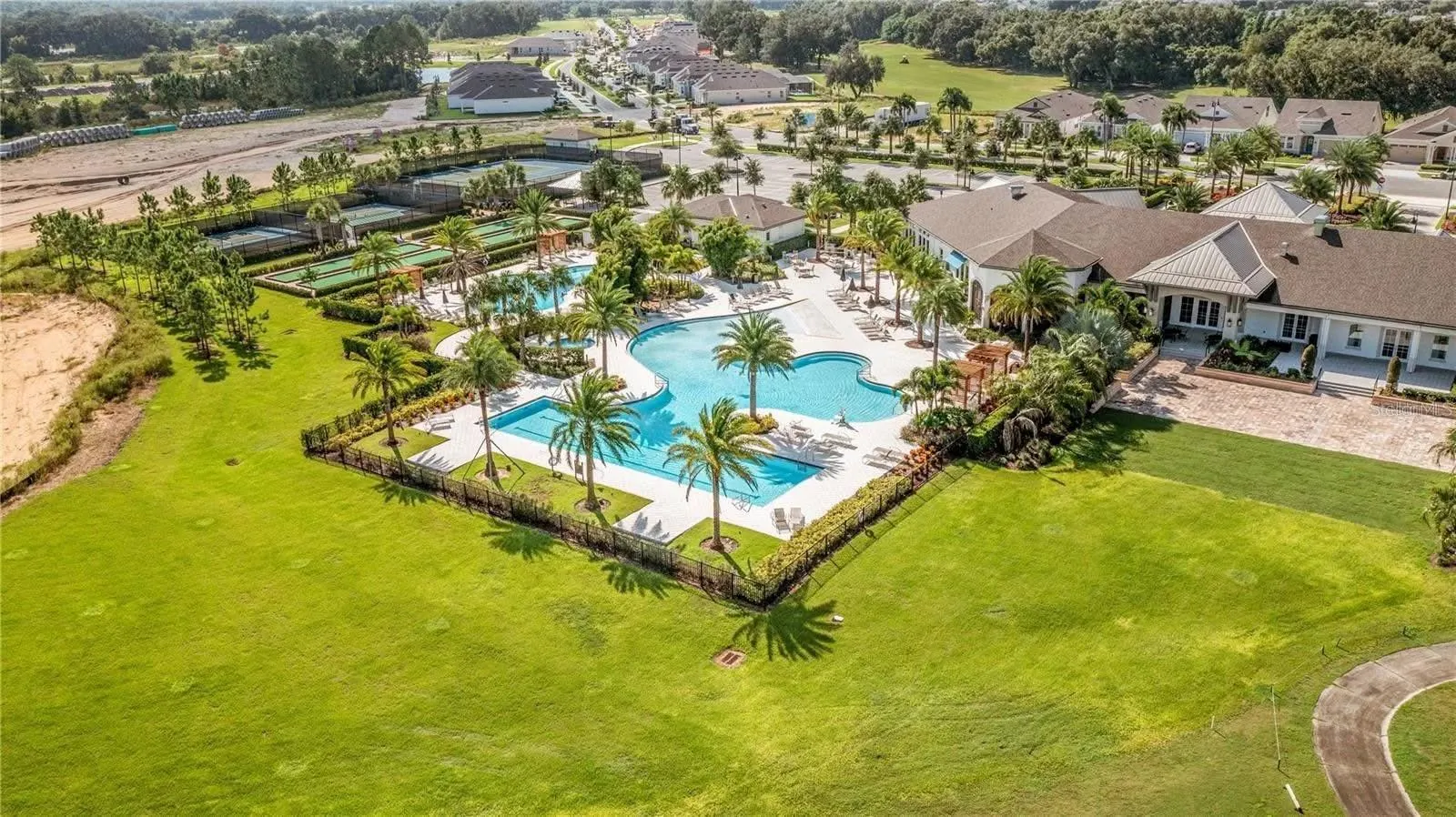 2043 KEY BAY TRL