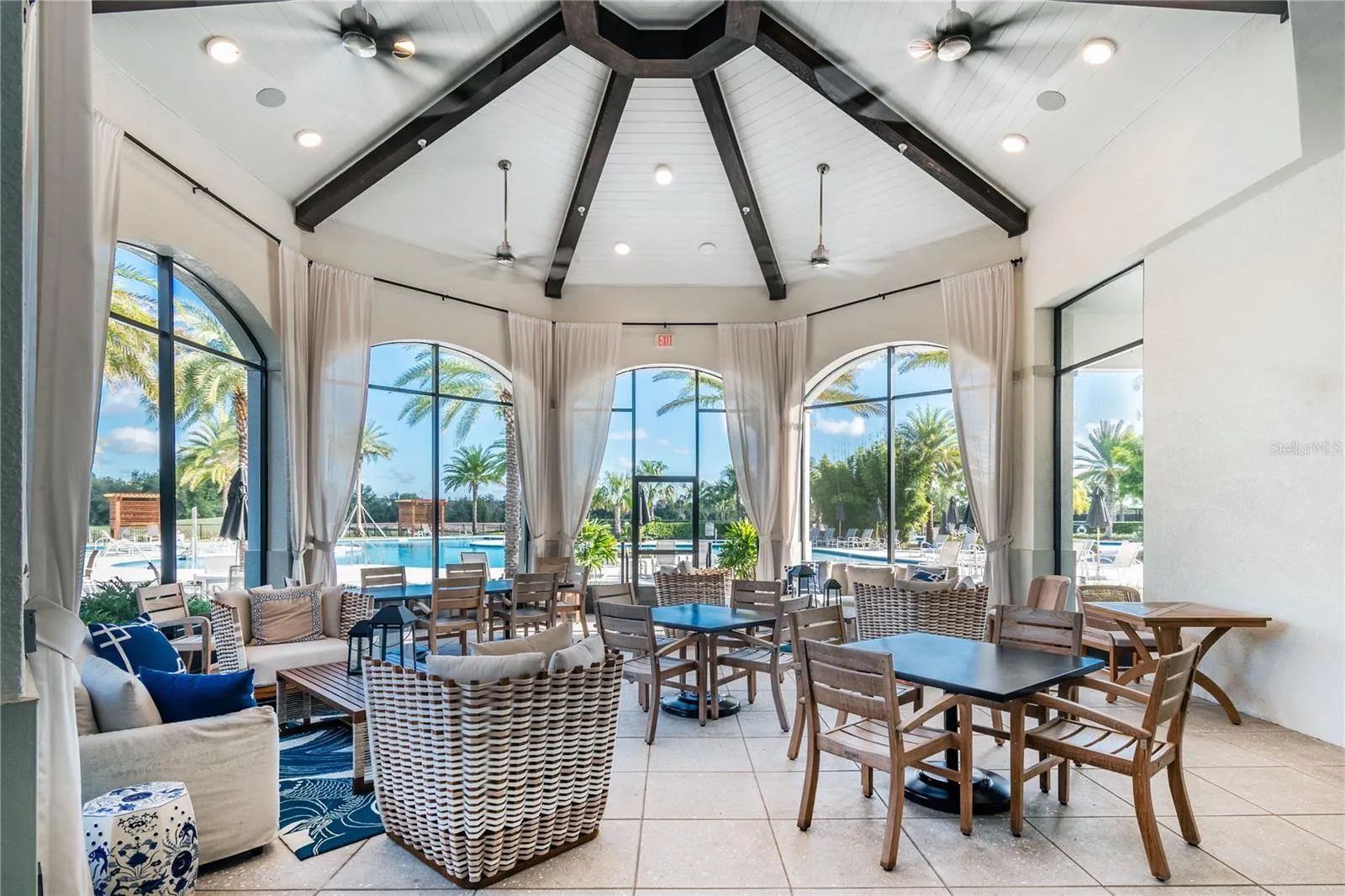 2043 KEY BAY TRL