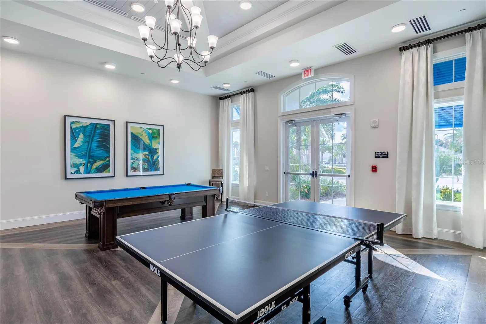 2043 KEY BAY TRL