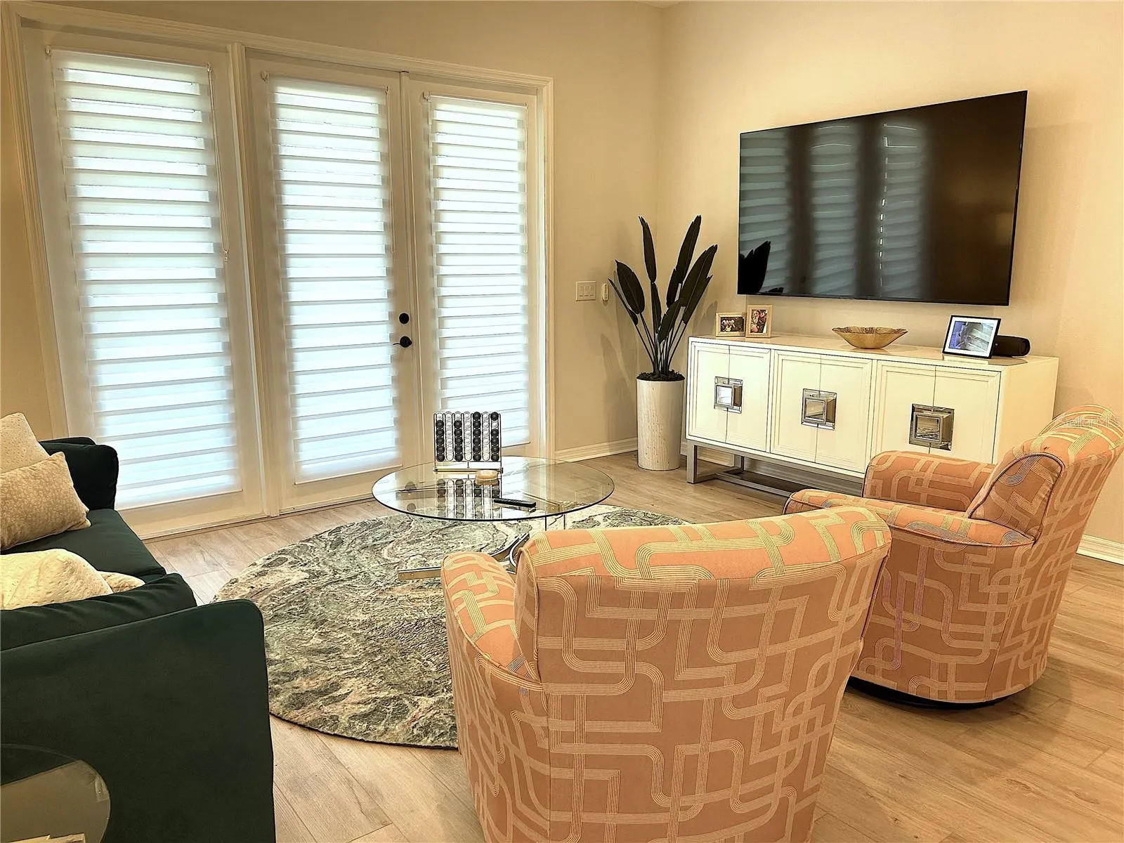 2043 KEY BAY TRL