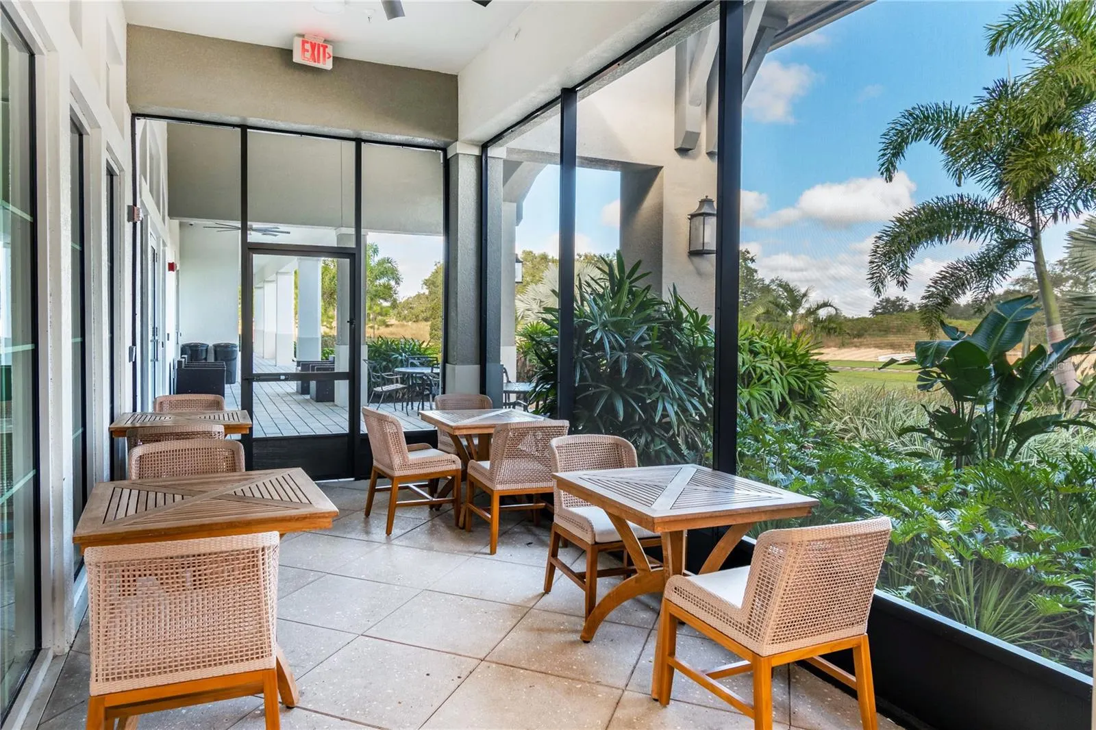 2043 KEY BAY TRL