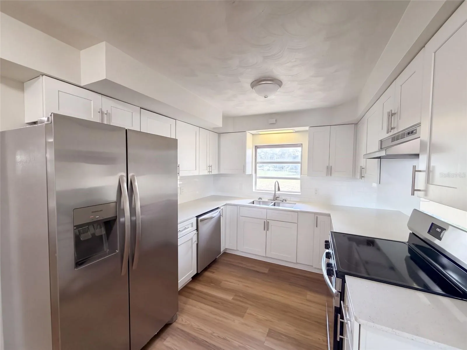 316 E WALNUT ST