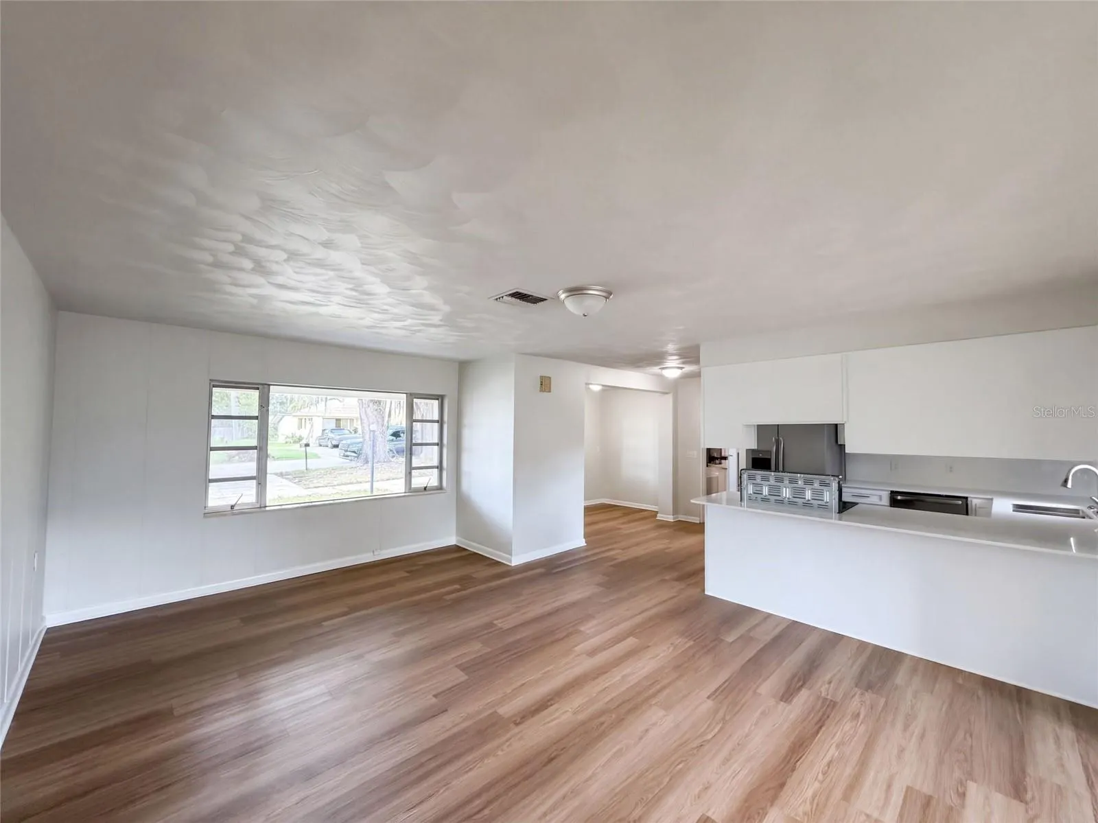 316 E WALNUT ST
