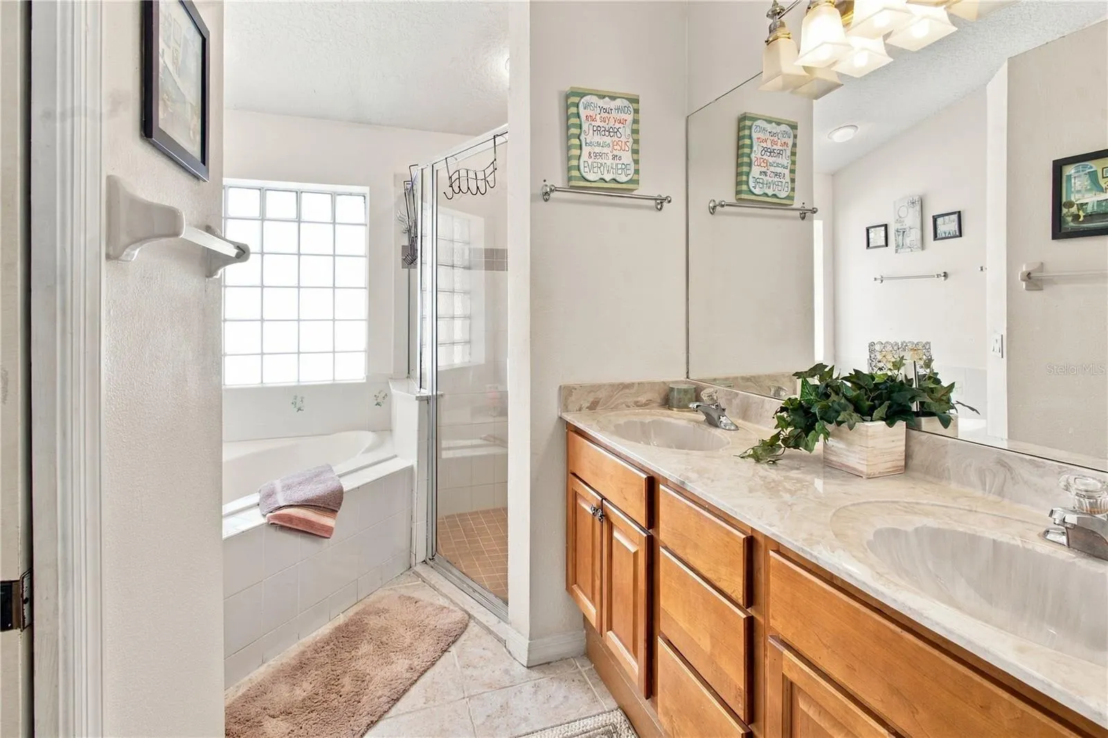 1907 VAN ALLEN CIR