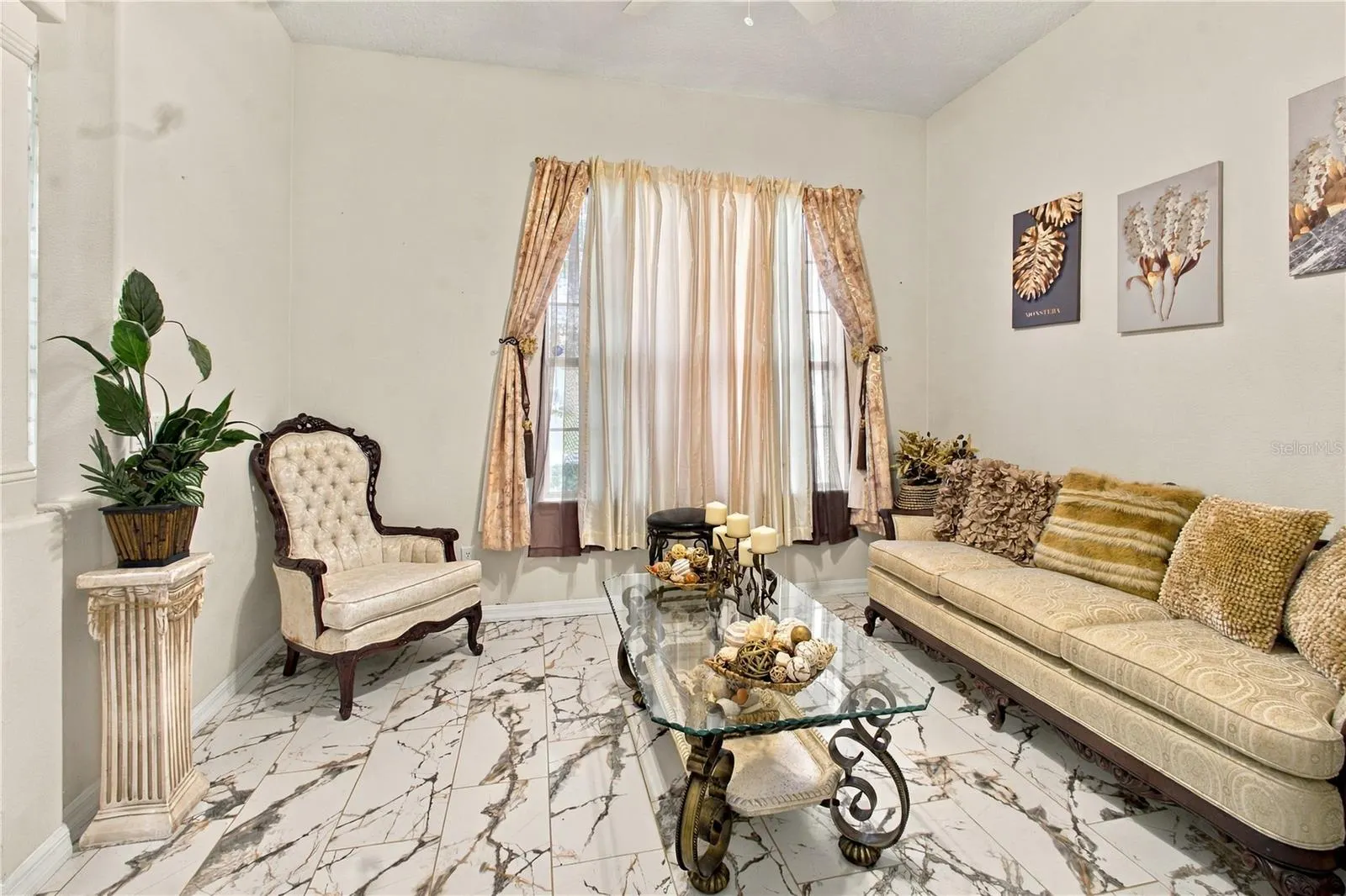 1907 VAN ALLEN CIR