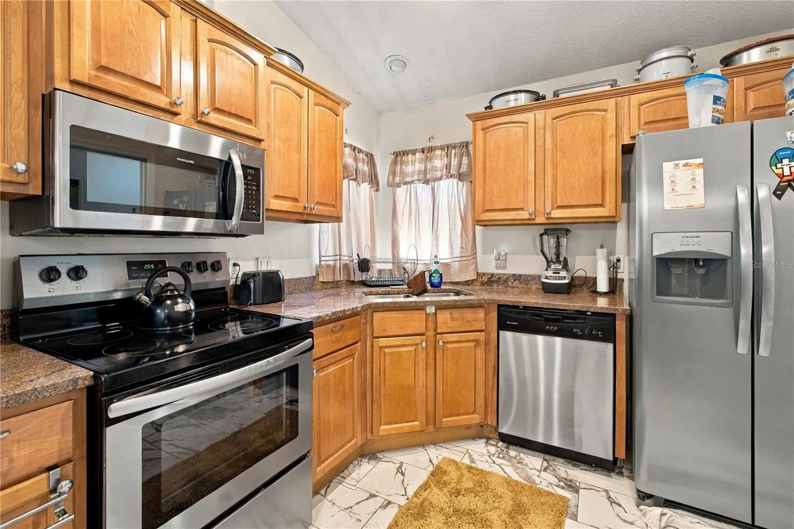 1907 VAN ALLEN CIR