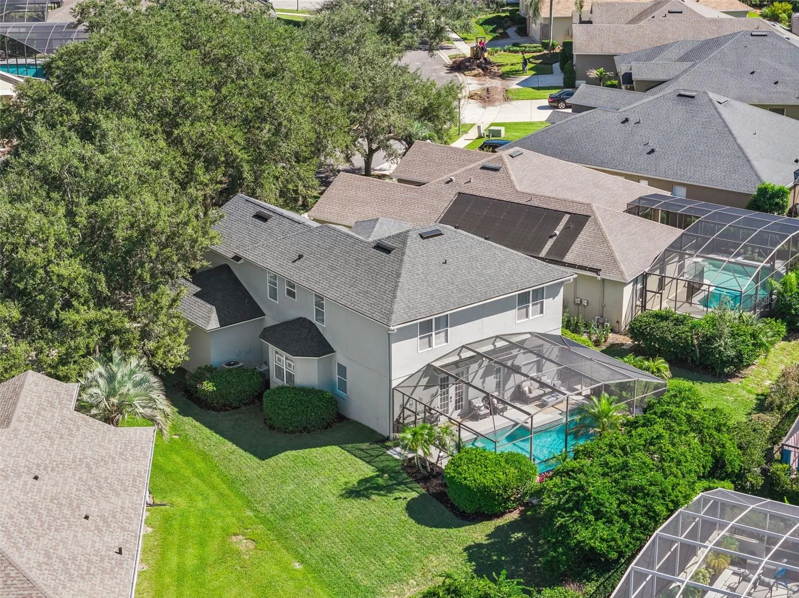 1027 RIDGEMOUNT PL