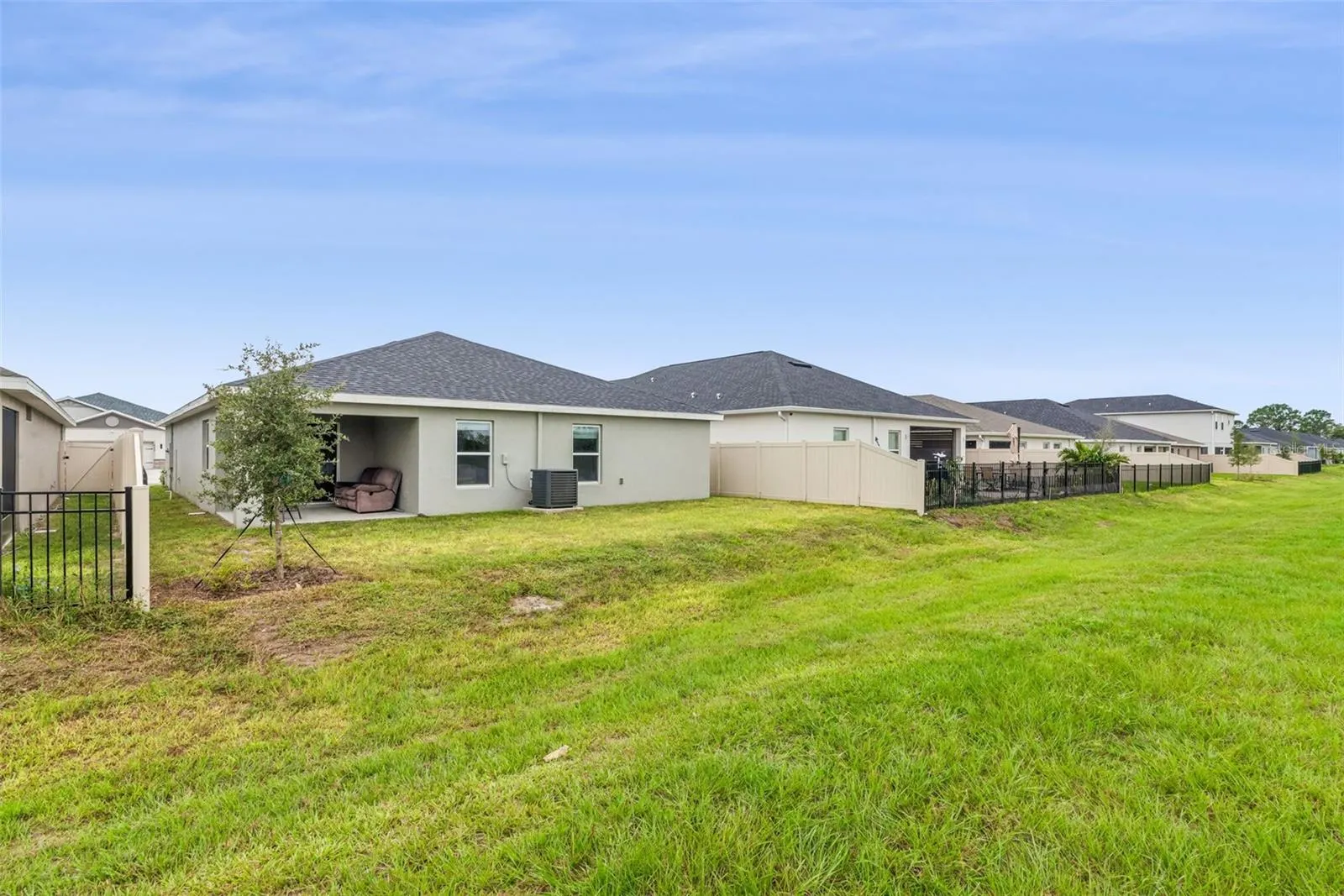 857 CYPRESS CREEK RUN
