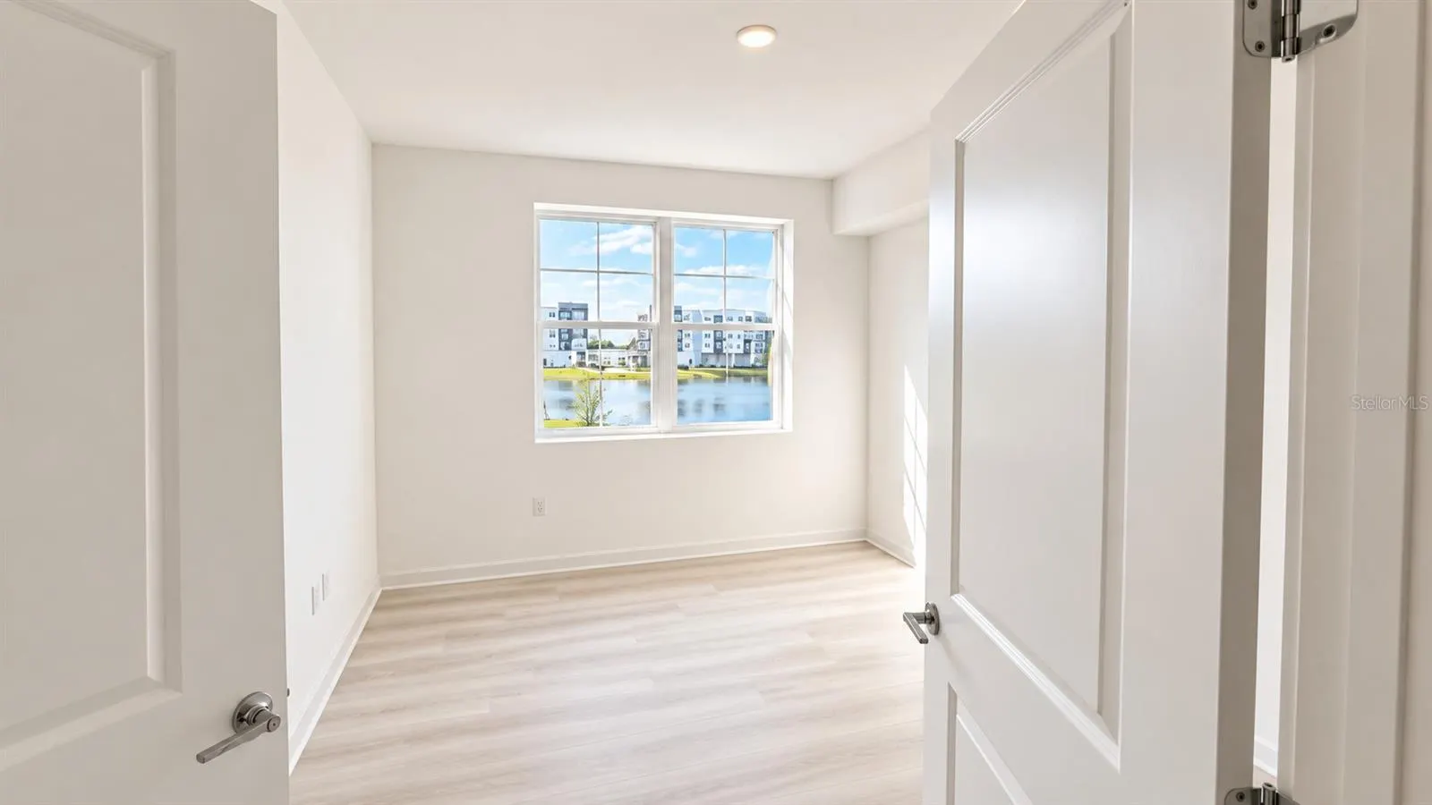 5587 MILLENIA BLVD #213 #213