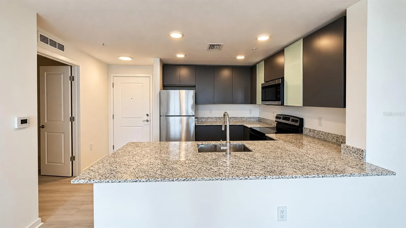 5587 MILLENIA BLVD #213 #213