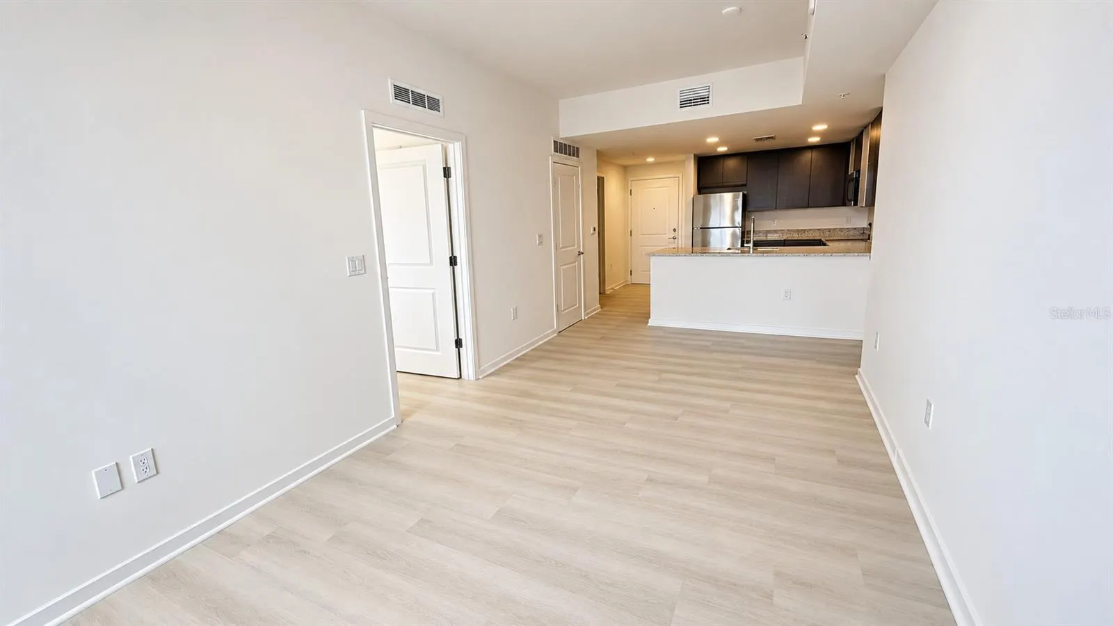 5587 MILLENIA BLVD #213 #213
