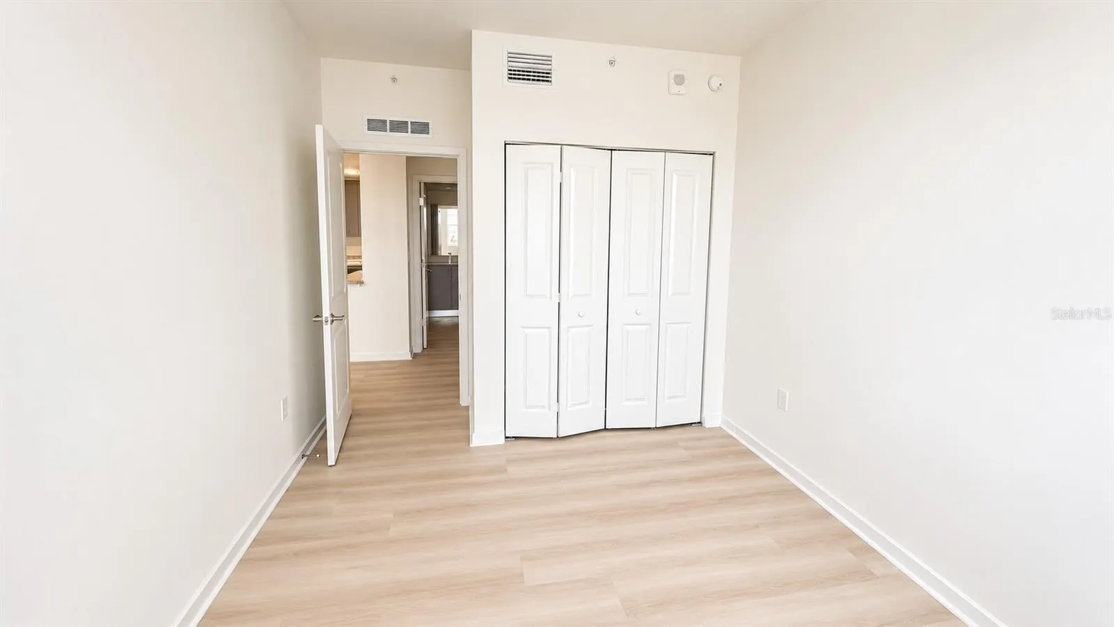 5587 MILLENIA BLVD #213 #213