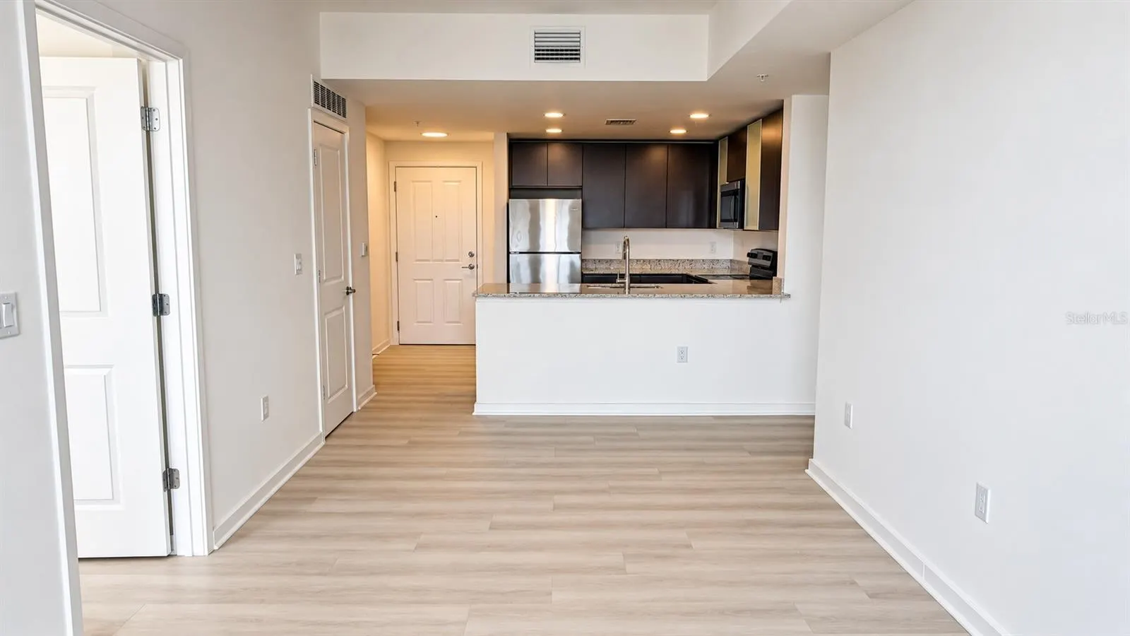 5587 MILLENIA BLVD #213 #213