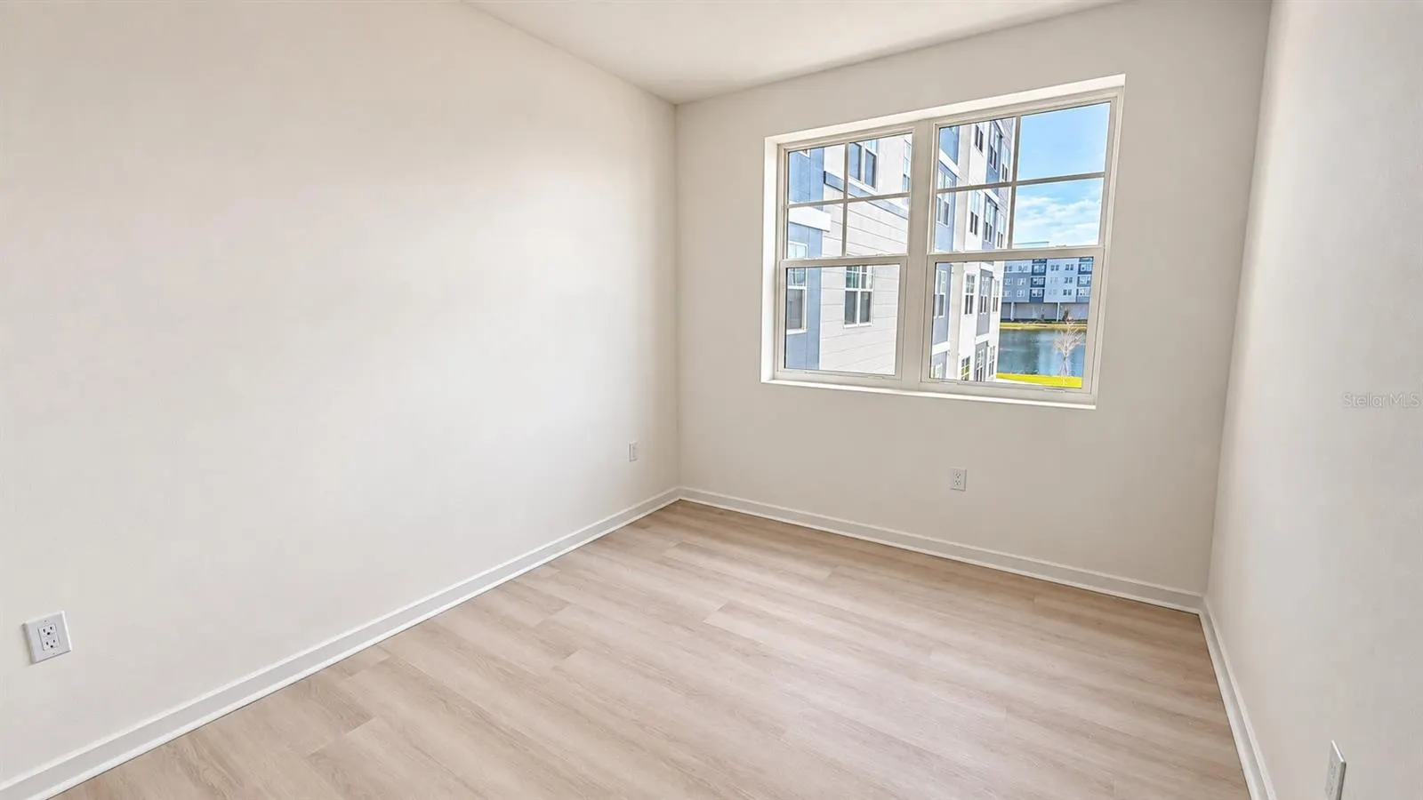 5587 MILLENIA BLVD #213 #213