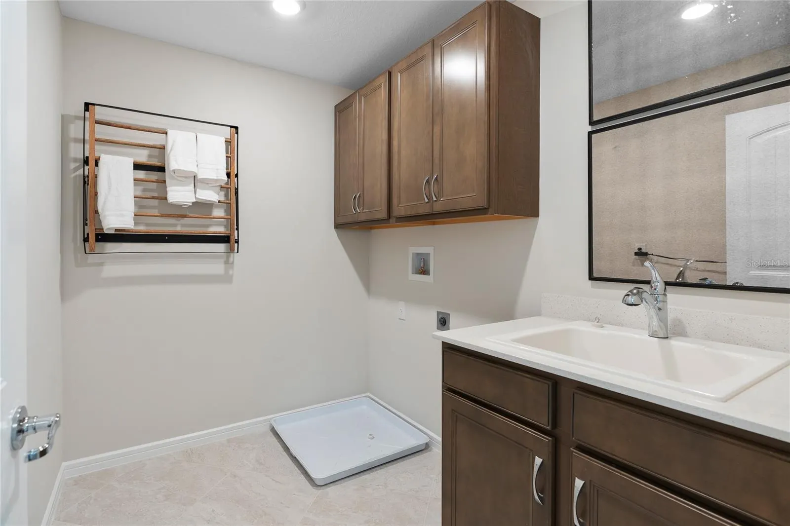 2502 SERENITY GARDEN DR