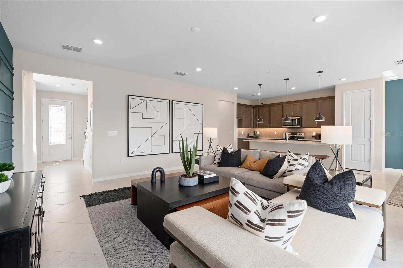 2502 SERENITY GARDEN DR