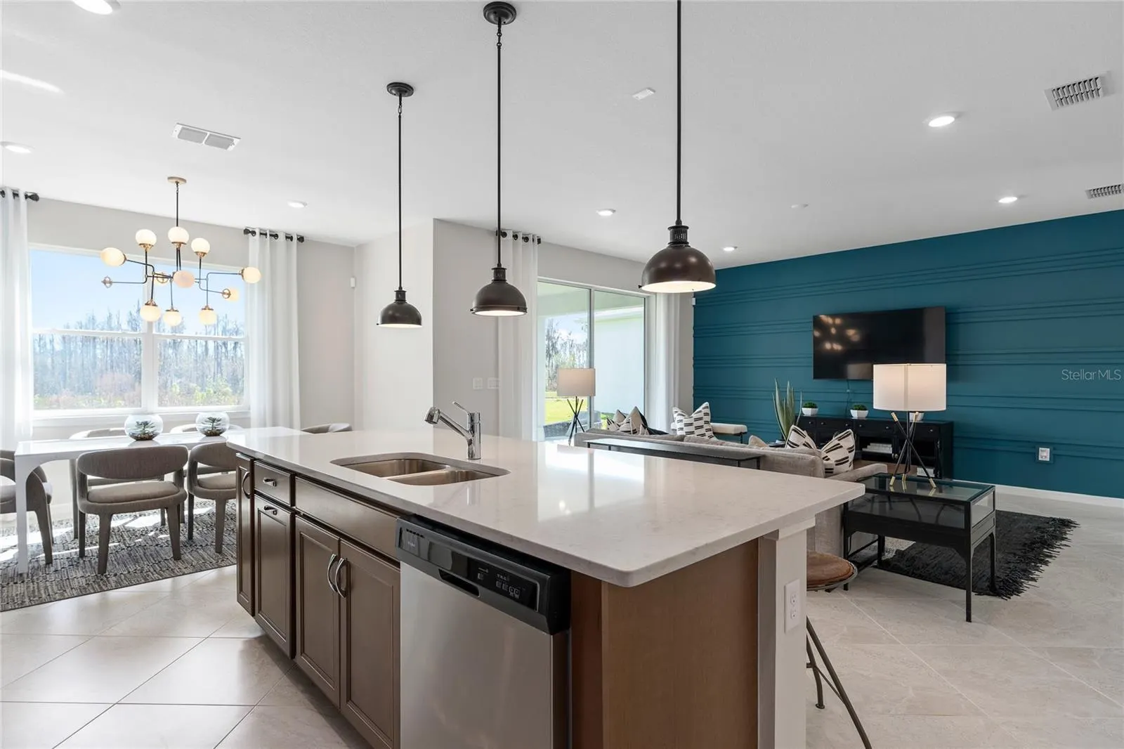 2502 SERENITY GARDEN DR