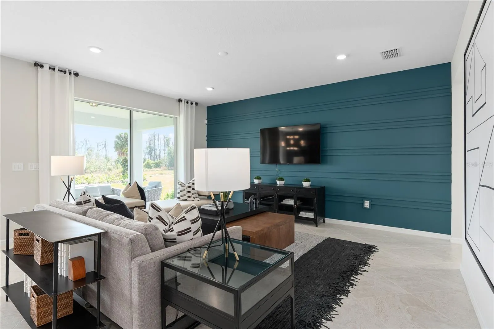 2502 SERENITY GARDEN DR