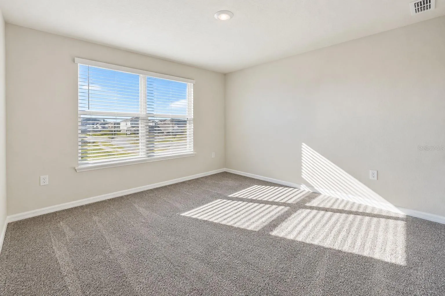 452 HUCKLEBERRY BLOSSOM DR