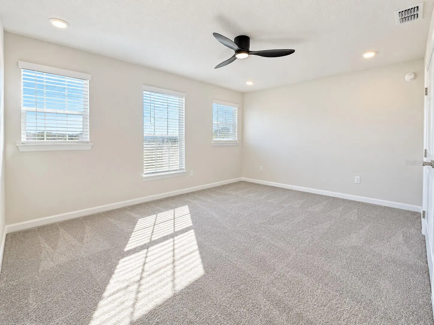 452 HUCKLEBERRY BLOSSOM DR