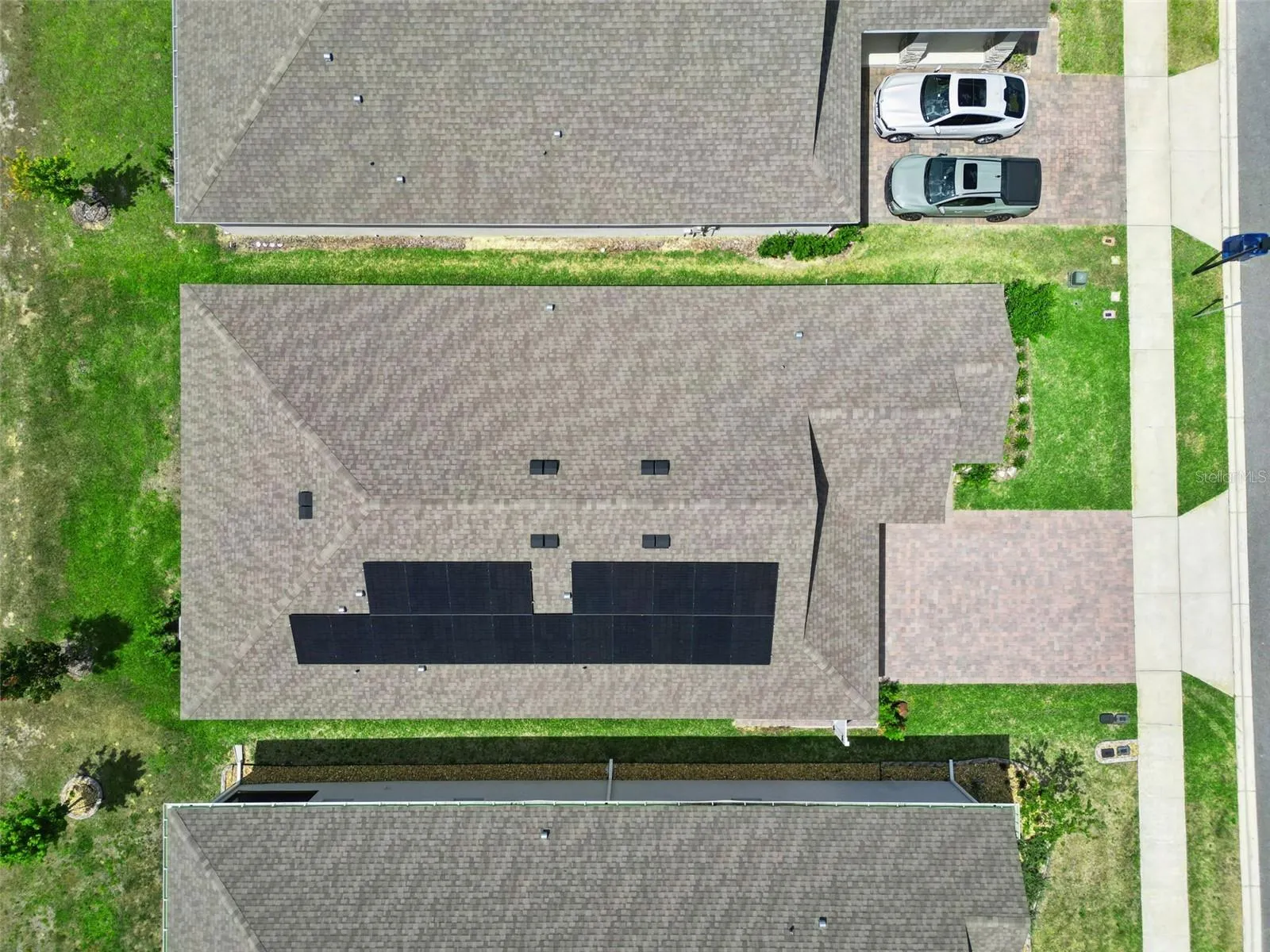 2101 AXEL ST