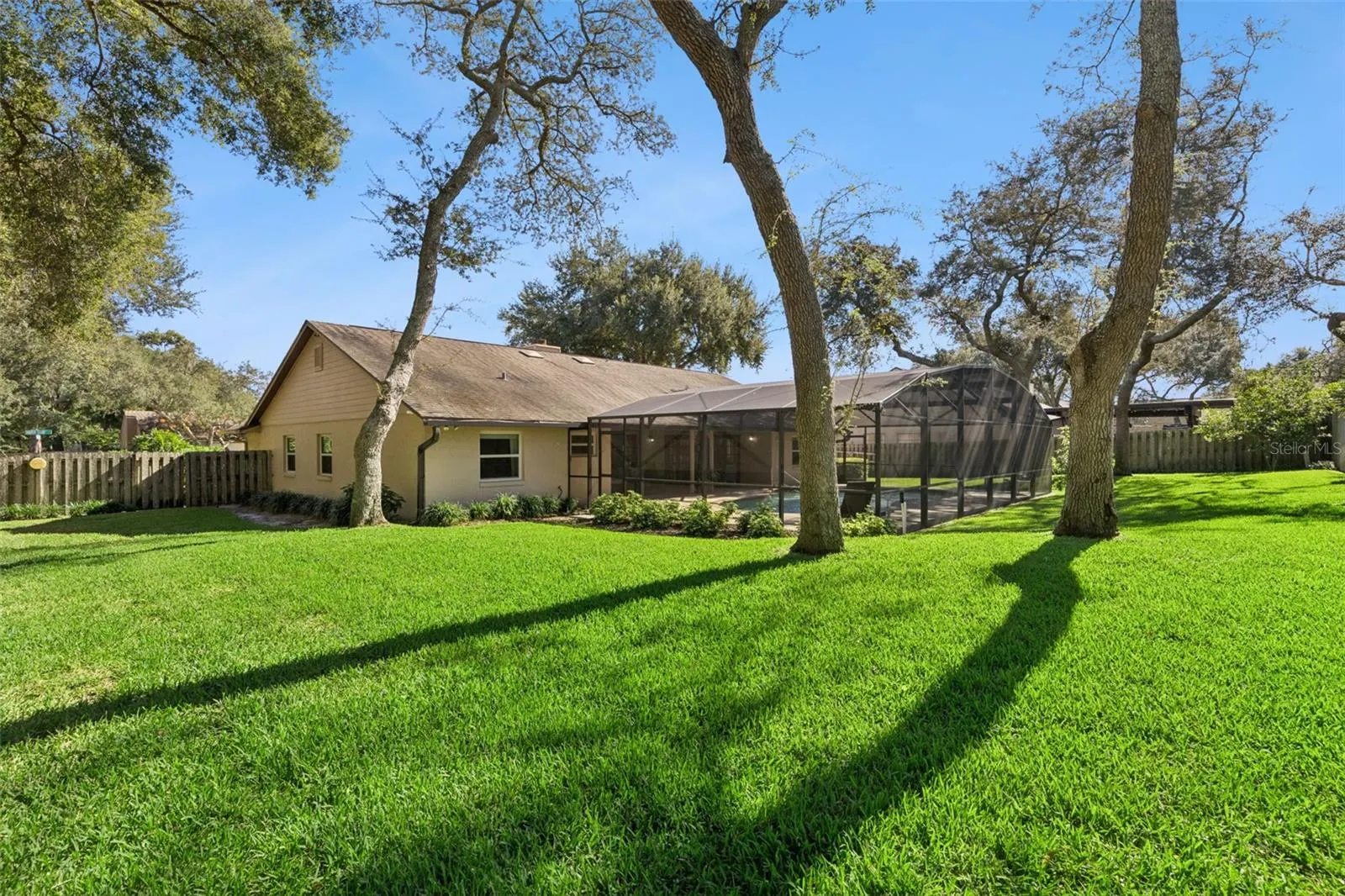 282 HAVERCLUB CT
