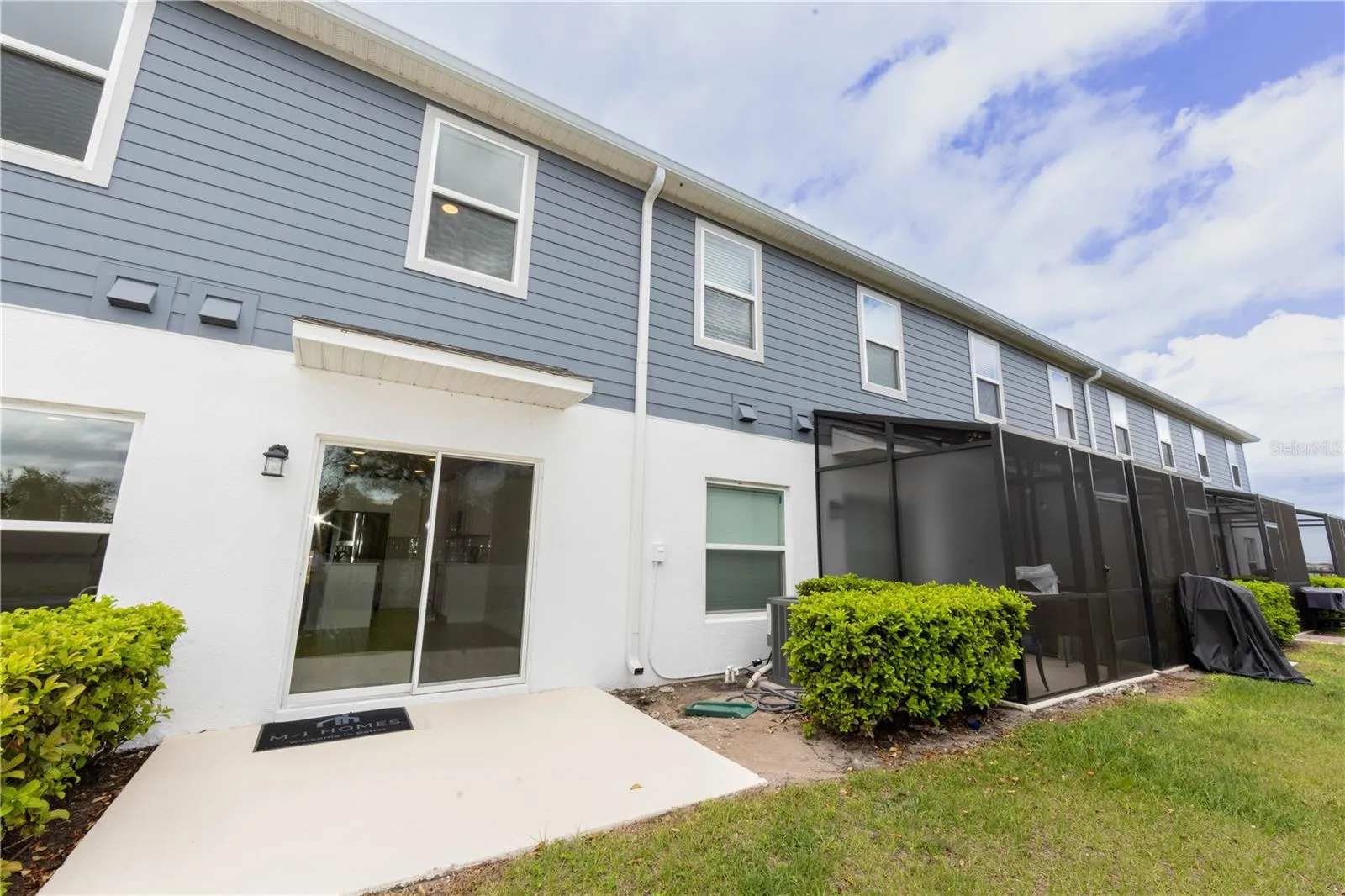 2879 NARCOOSSEE COMMONS WAY