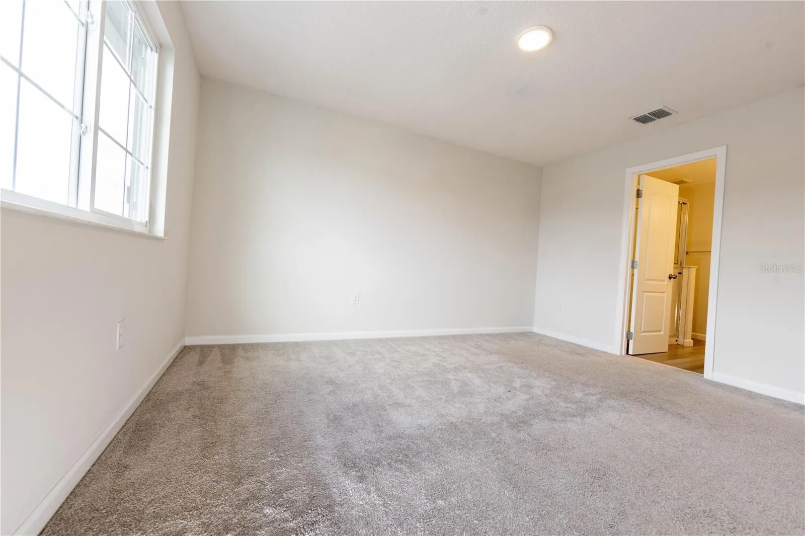 2879 NARCOOSSEE COMMONS WAY