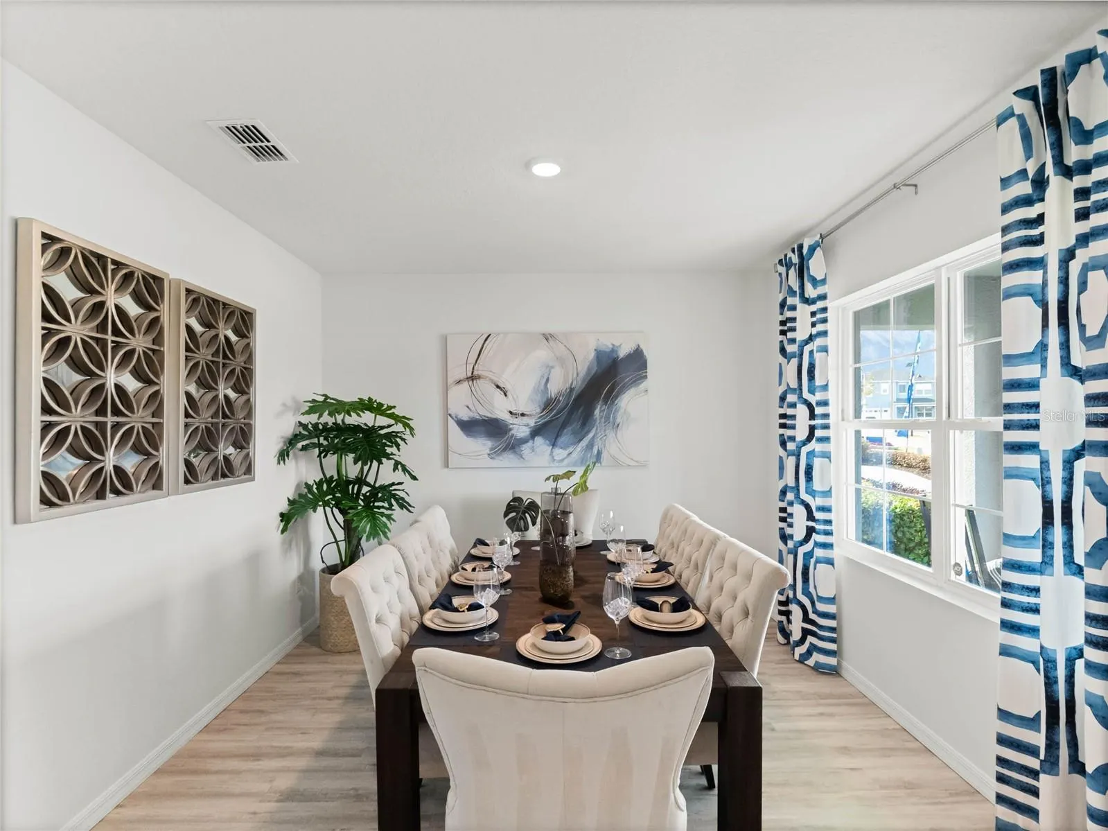 2459 AVEENO AVE