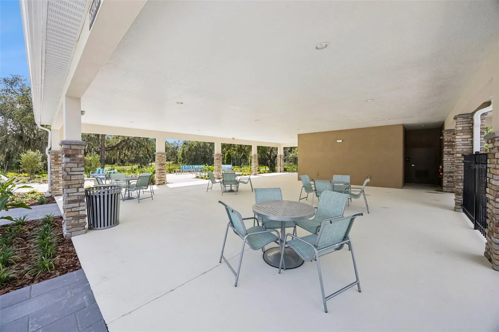 3175 HOUSE FINCH RD