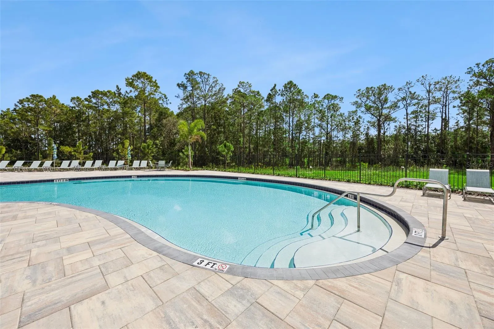 3175 HOUSE FINCH RD