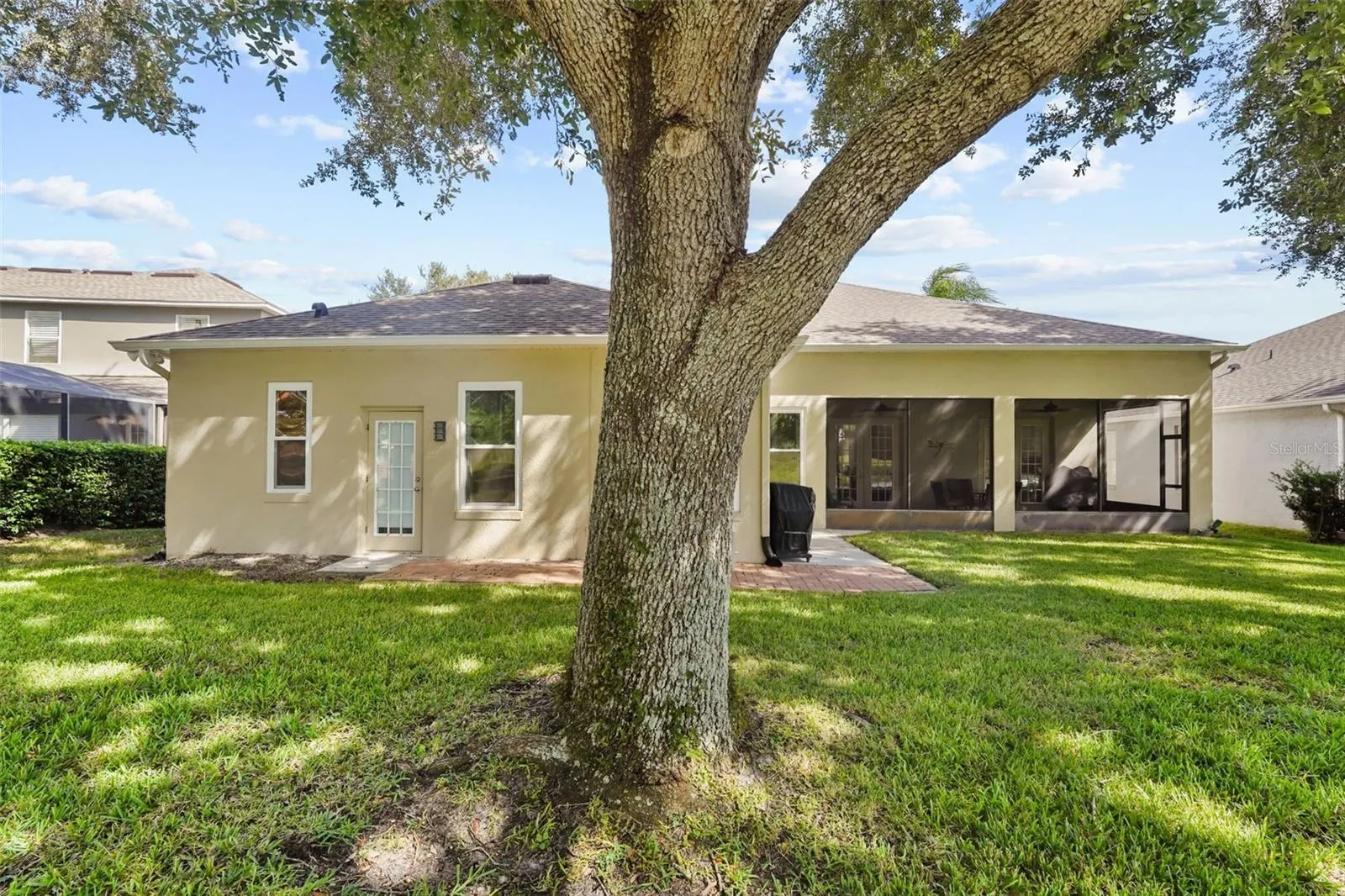 9836 MARSH POINTE DR
