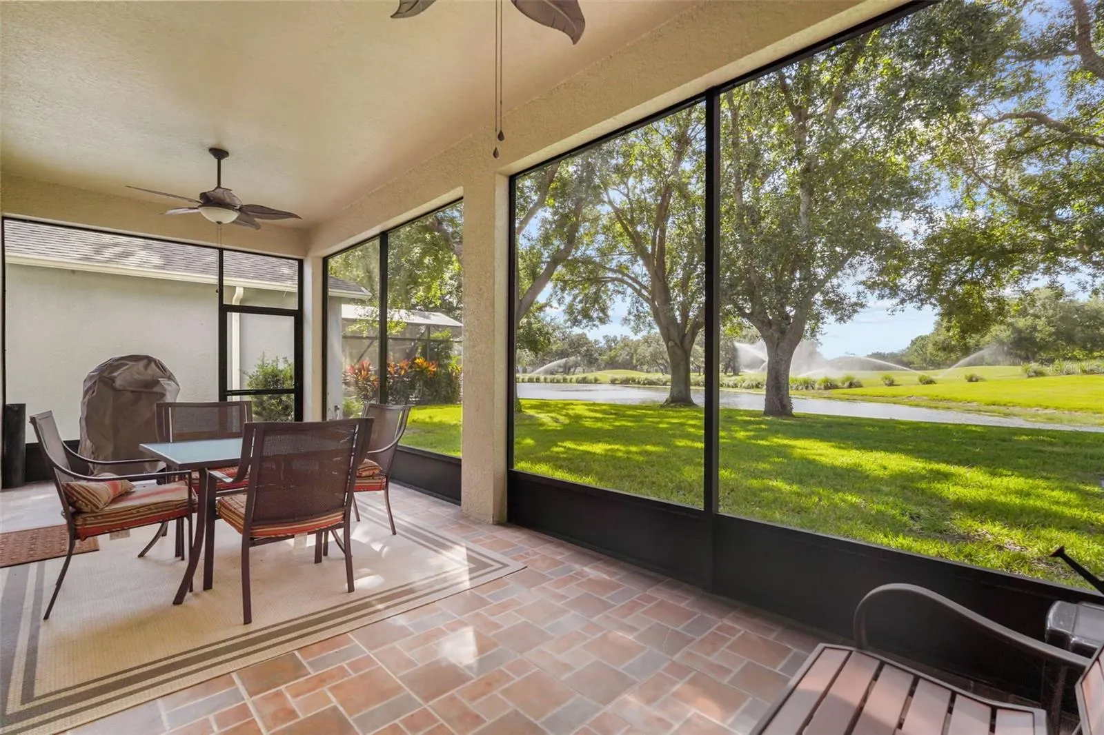 9836 MARSH POINTE DR