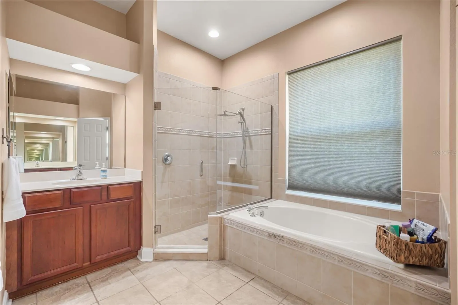9836 MARSH POINTE DR