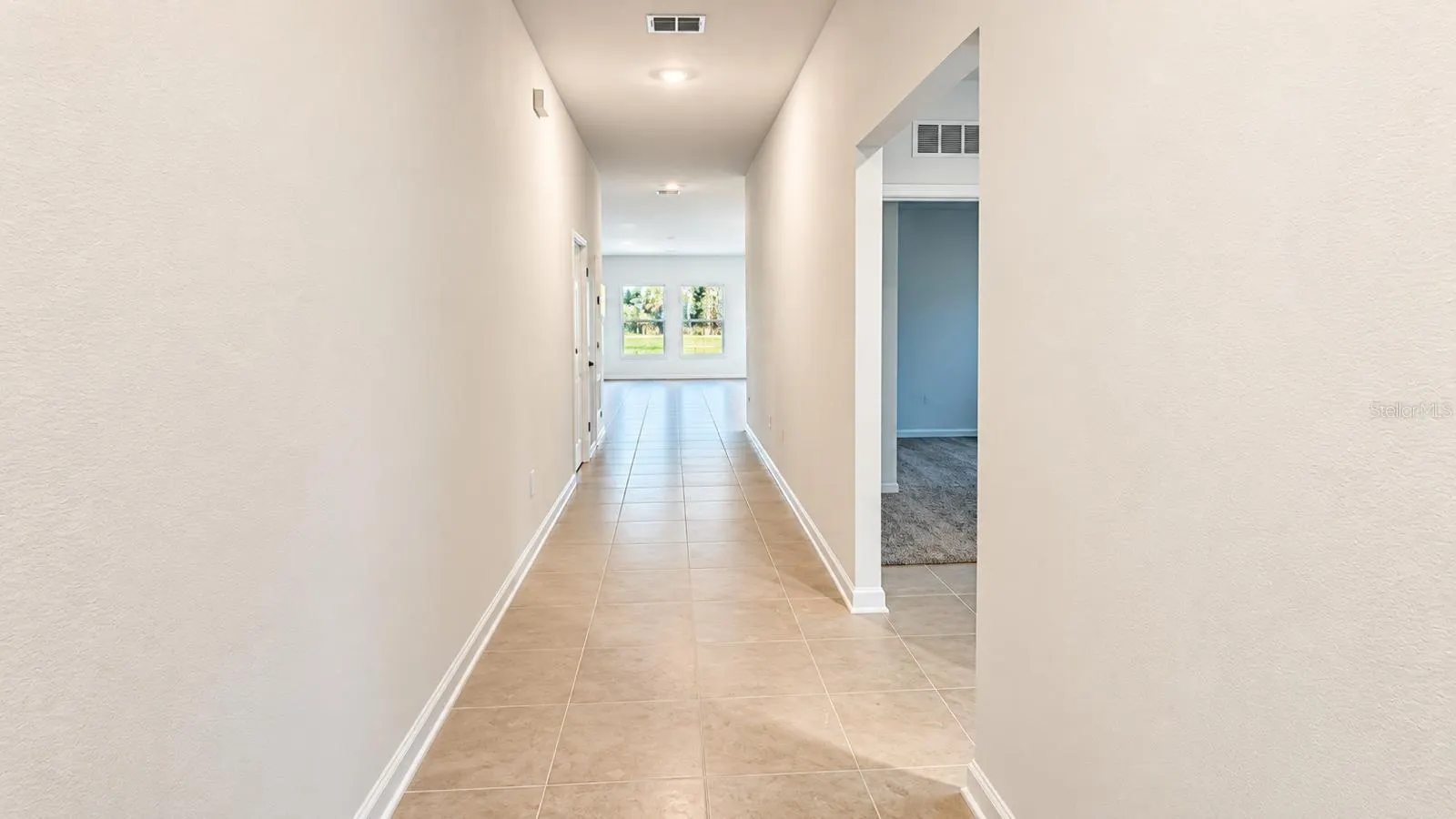 1589 LOXLEY TRL