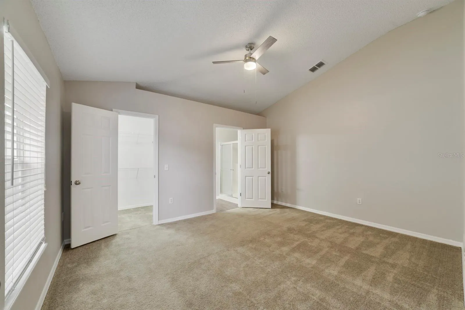 1914 MANATEE CT