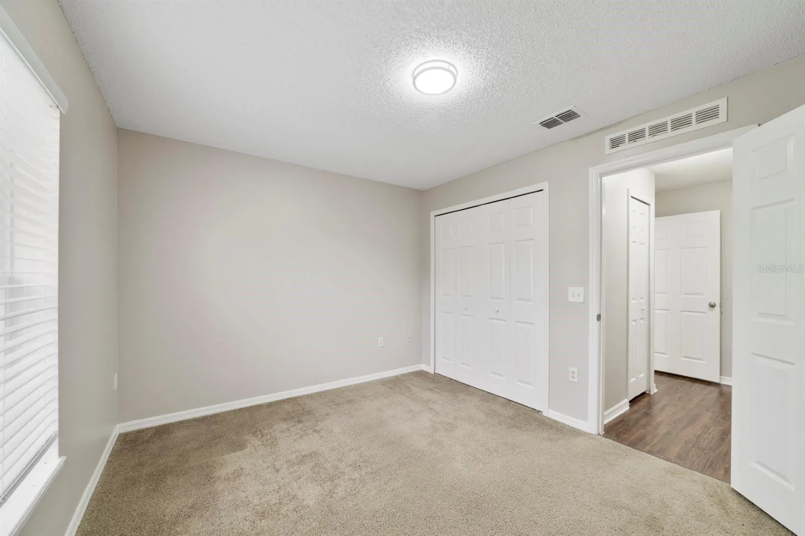 1914 MANATEE CT