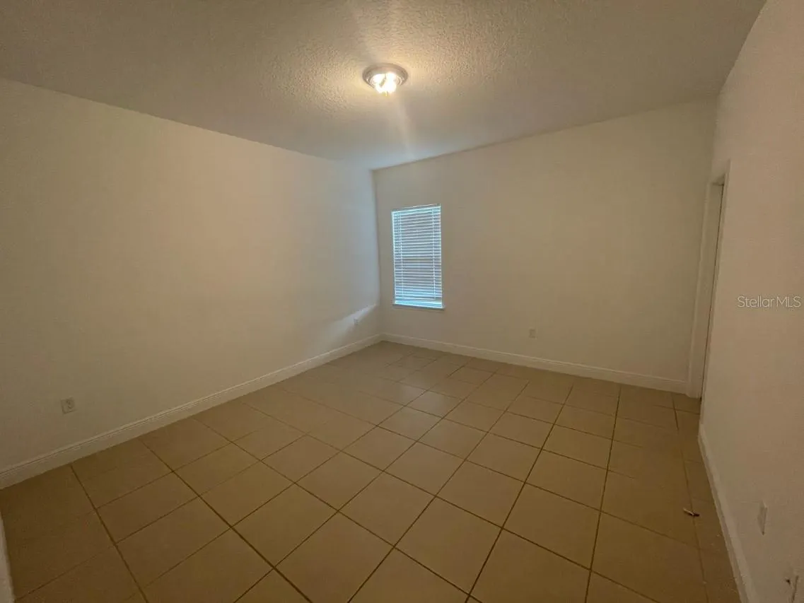 414 COLUMBIA CT