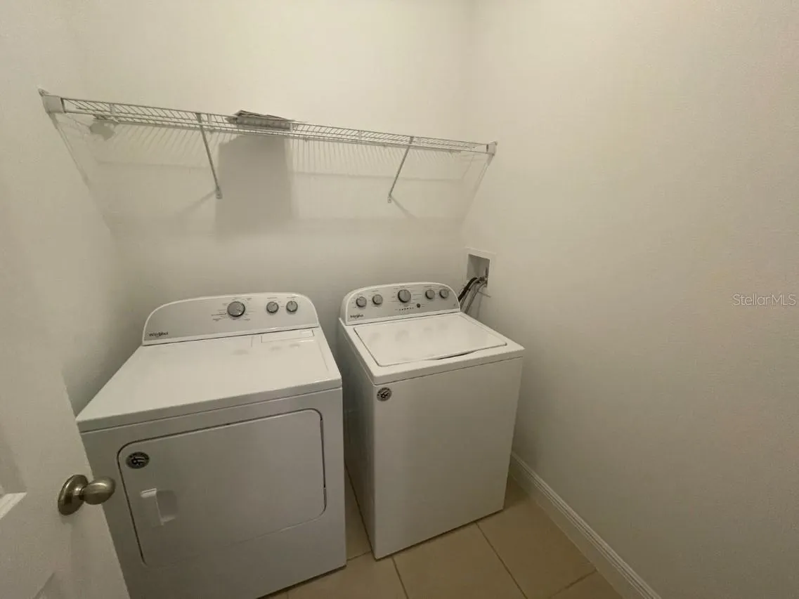414 COLUMBIA CT