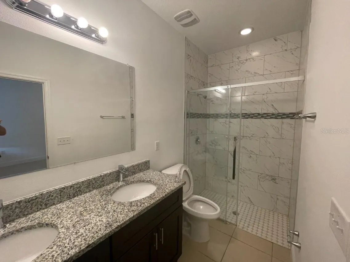 414 COLUMBIA CT