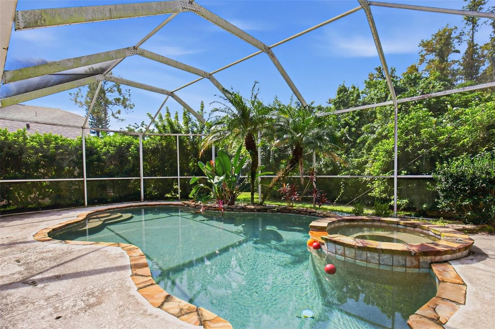 19264 FISHERMANS BEND DR