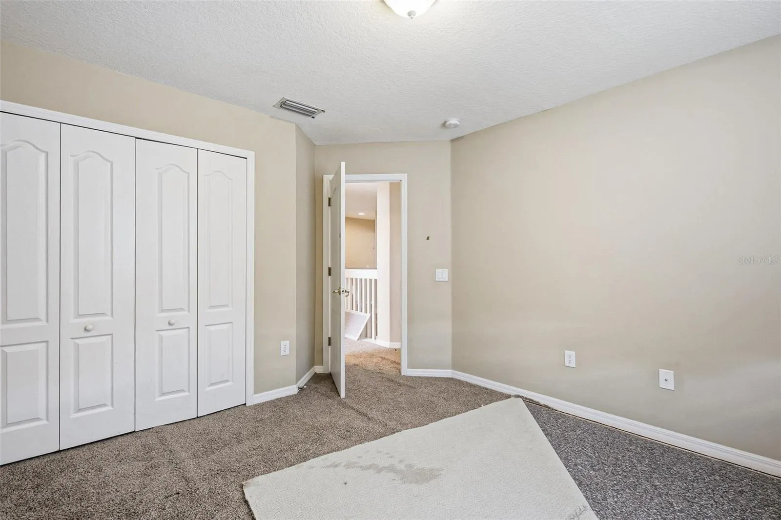 19264 FISHERMANS BEND DR