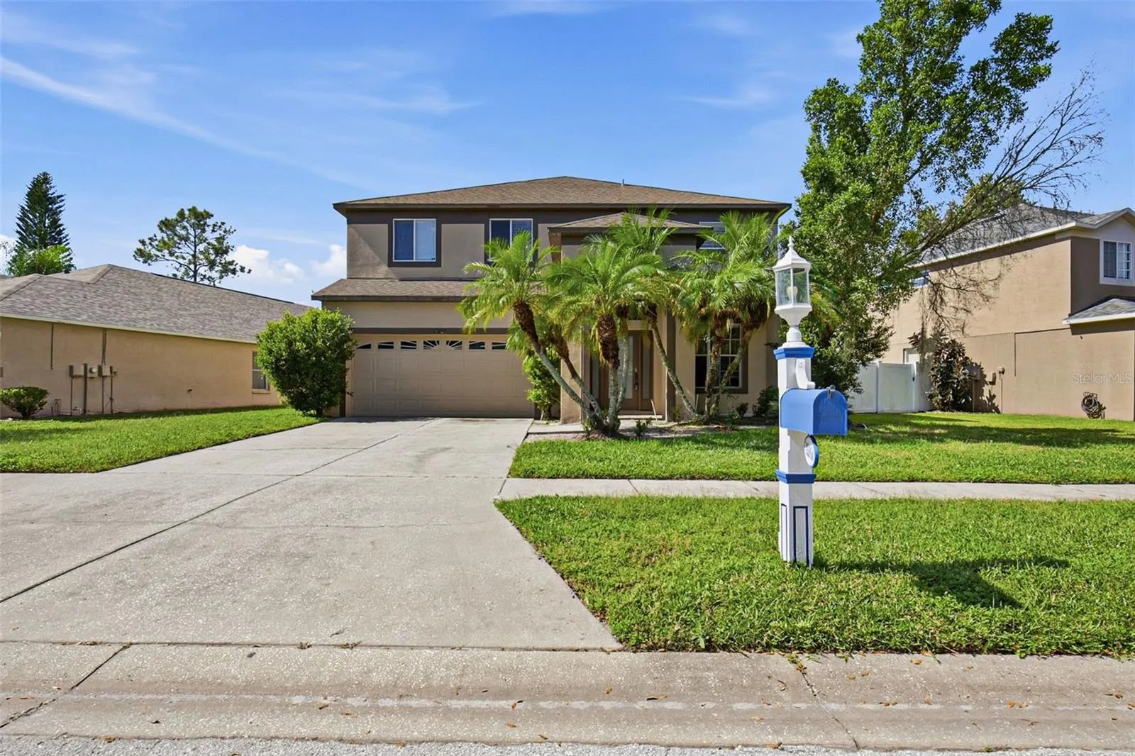 19264 FISHERMANS BEND DR