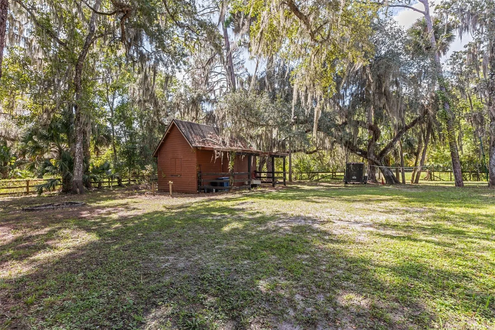 218 WHITCOMB DR