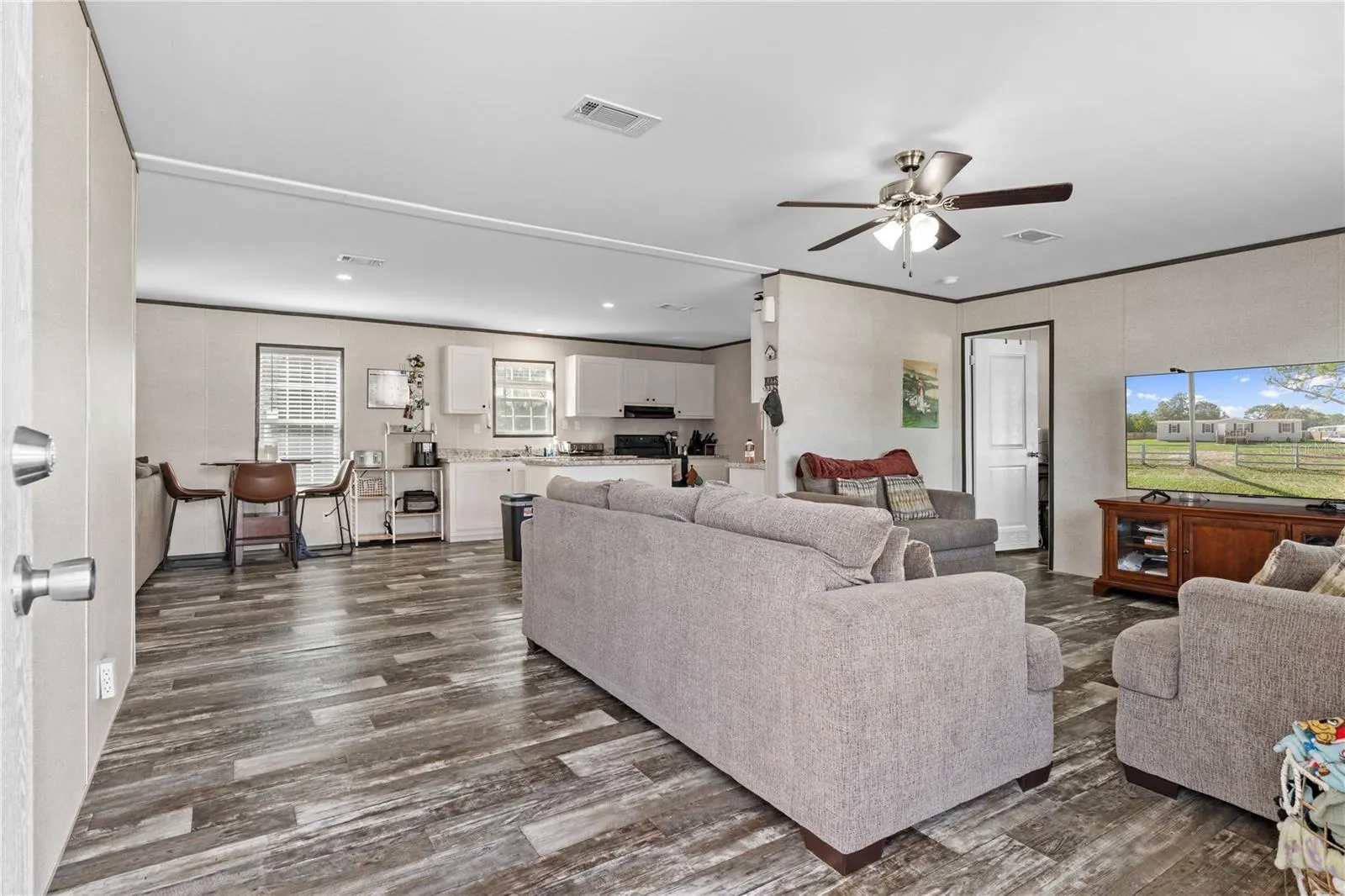 5139 ORLANDO AVE