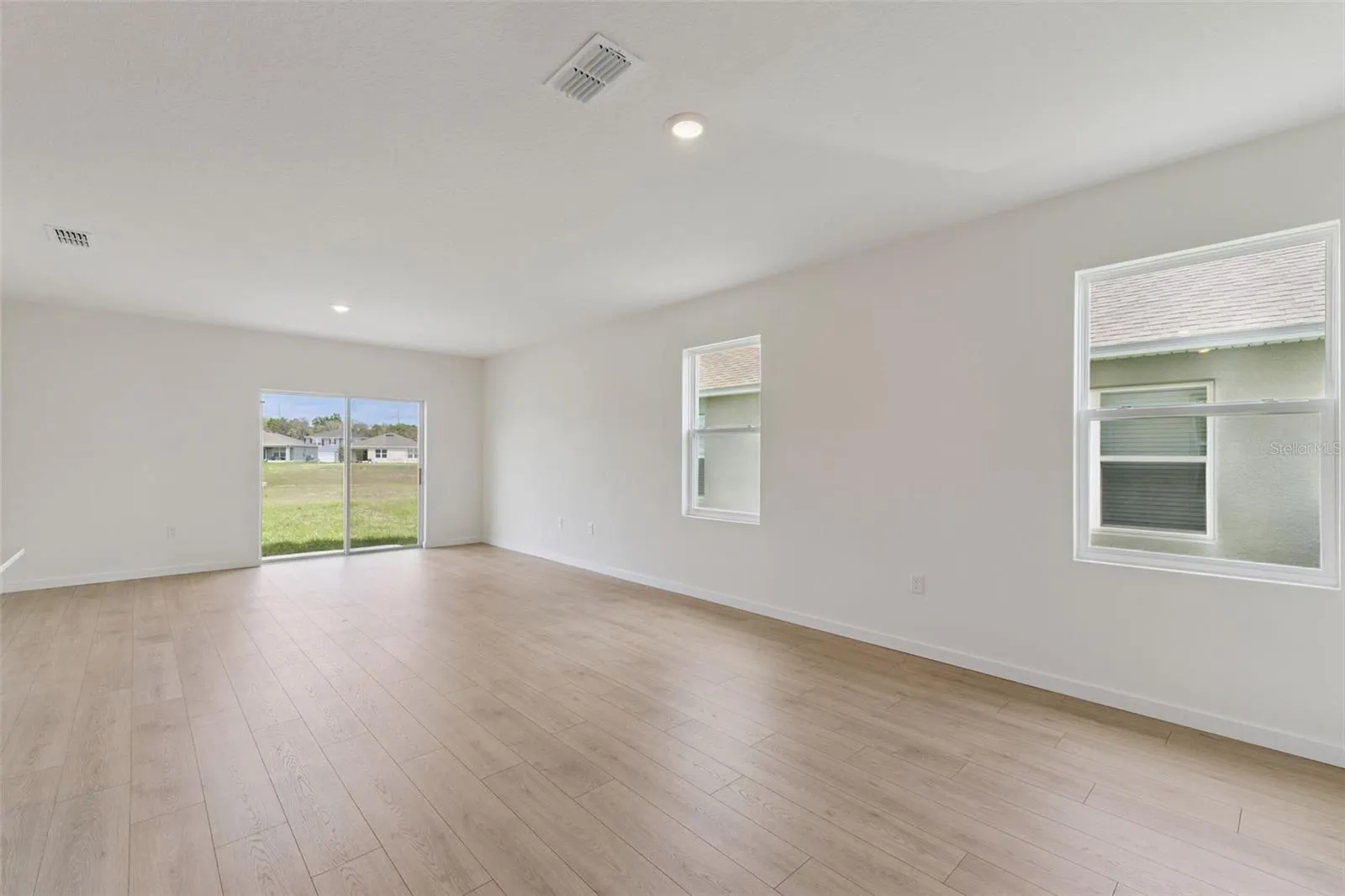 3134 HOUSE FINCH RD