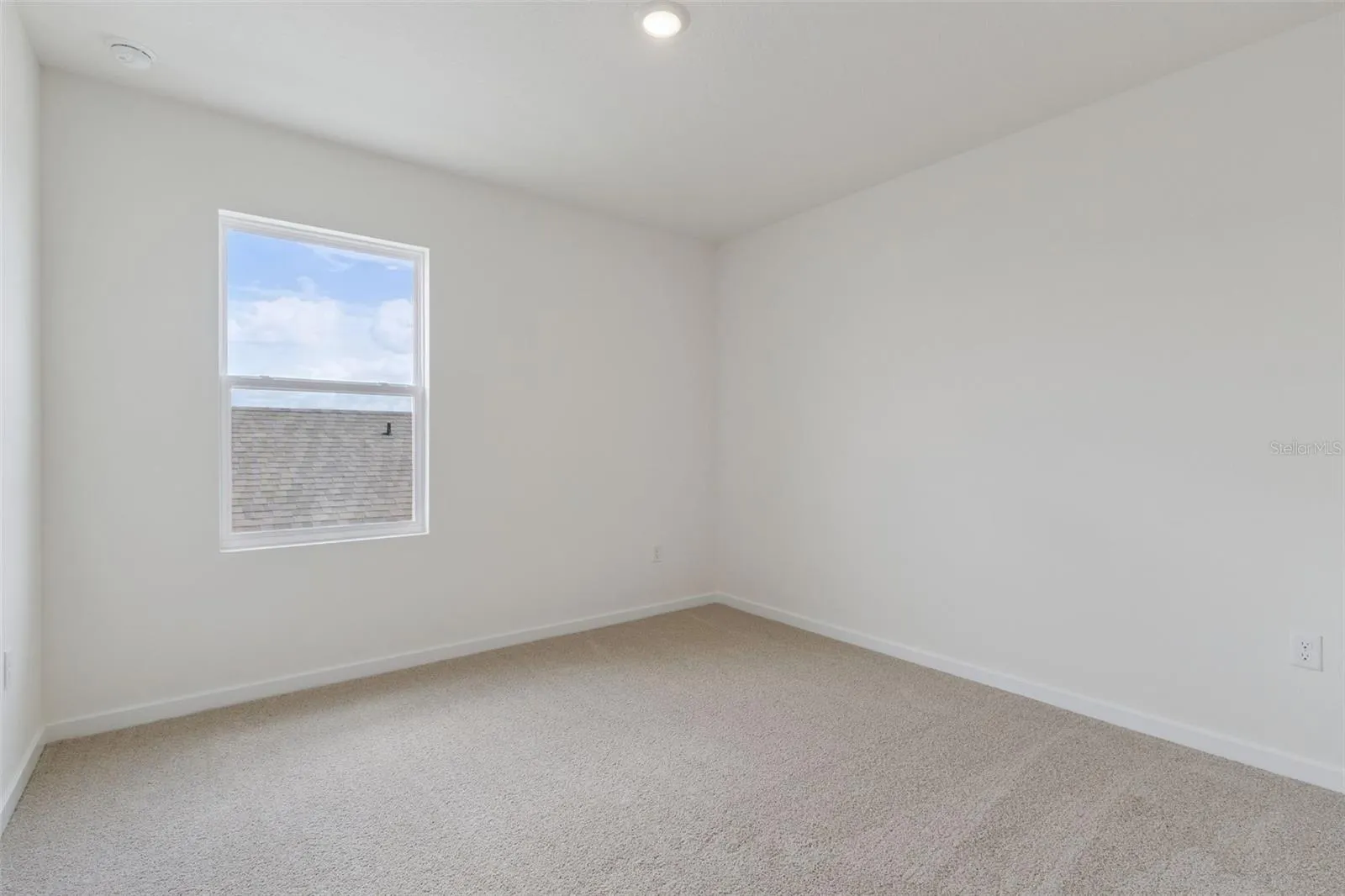 3134 HOUSE FINCH RD